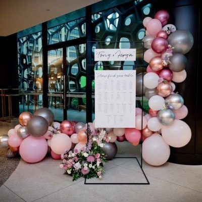 Black Modern Seating Plan or Welcome Sign Frame